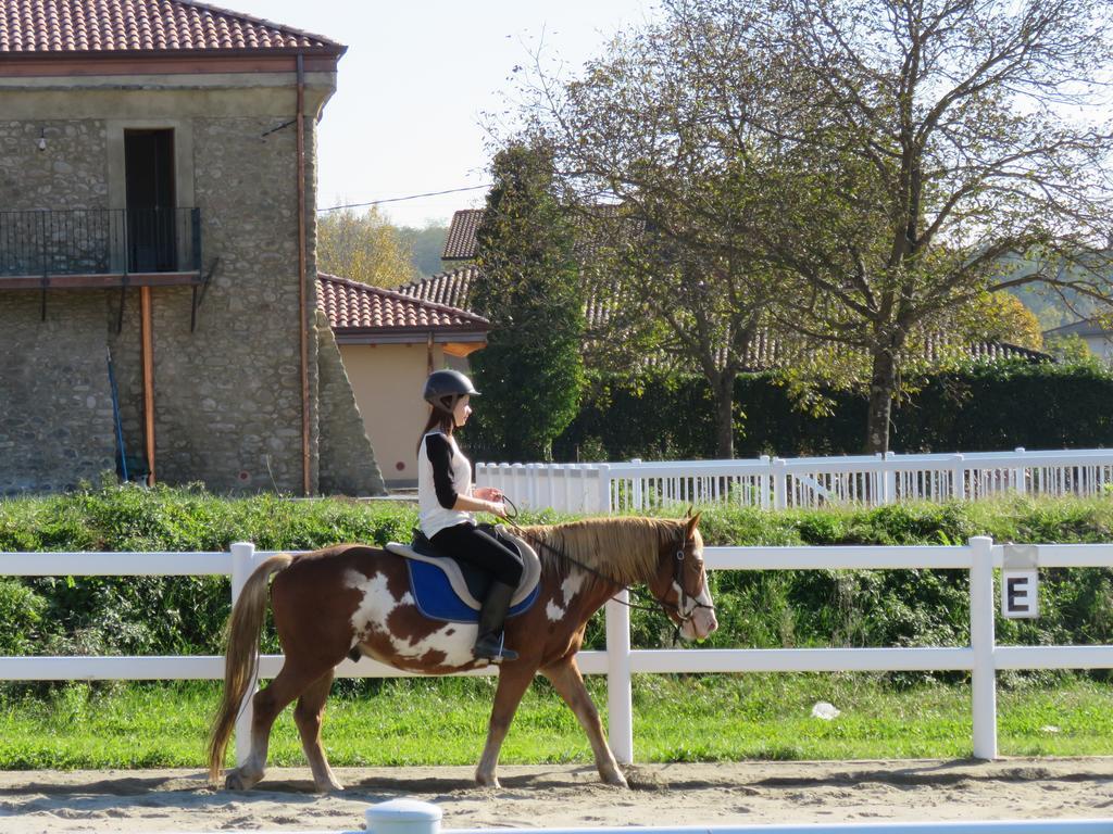 Agriturismo Podere Magaiana Villa Filattiera Esterno foto